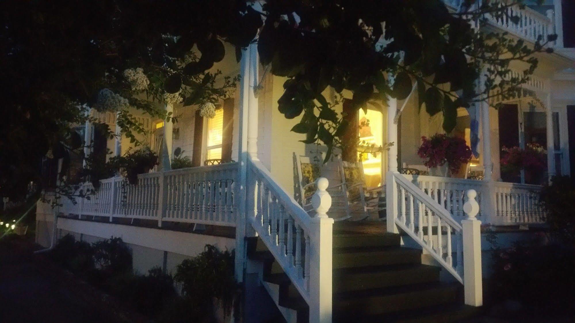 Pecan Tree Inn โบฟอร์ต ภายนอก รูปภาพ